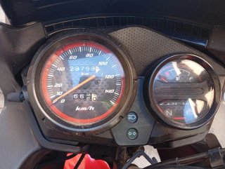 Honda CBF125 Roja y Negra