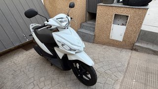 Suzuki Address 110 Blanca