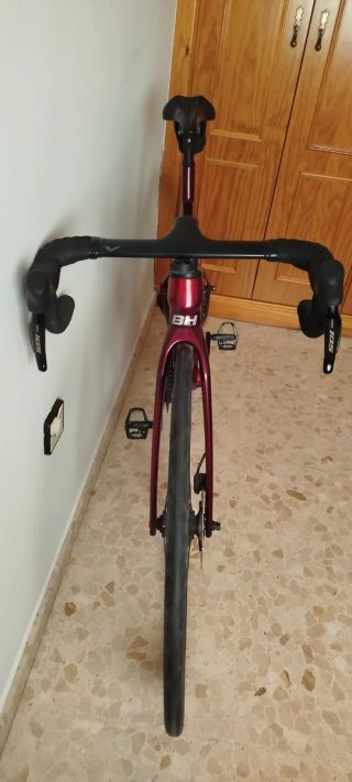 Bicicleta BH Aerolight 6300km
