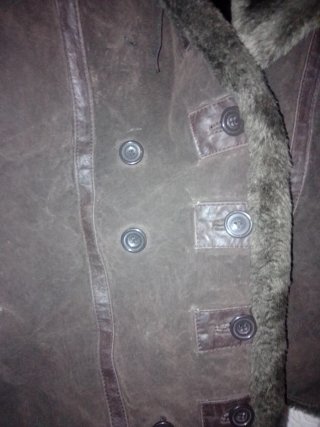 Chaqueta de piel auténtica marrón