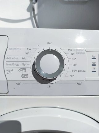 Lavadora Balay 6kg 1000RPM
