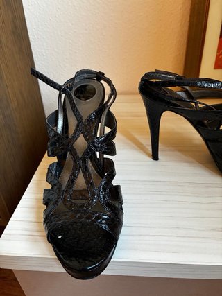 Zapatos de tacón plataforma negros