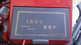 Vaporeta Lady Vap con su Plancha de Vapor