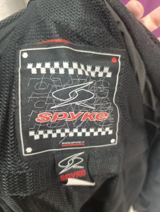 Chaqueta de moto SPYKE negra