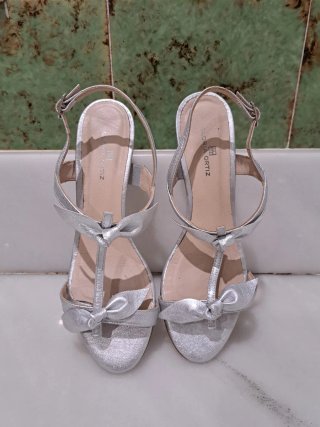 Sandalias Gloria Ortiz Piel Talla 39
