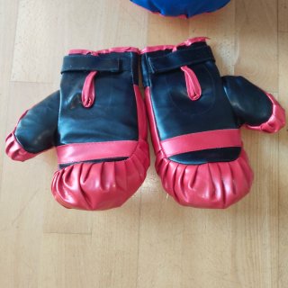 Saco boxeo infantil y guantes Sport