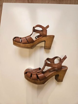 Sandalias Systemaction Marrones