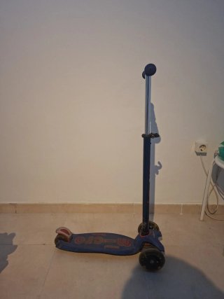 Patinete infantil 3 ruedas con luces azul