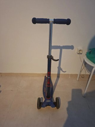 Patinete infantil 3 ruedas con luces azul