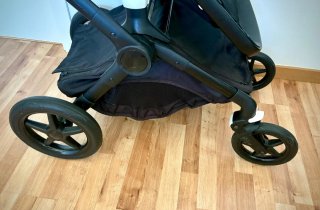 Bugaboo Fox 2: Silla + Capazo + 2 Capotas