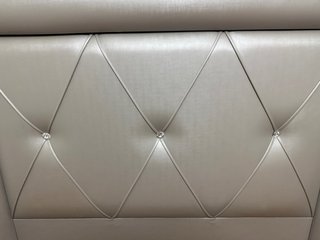Cabecero de cama polipiel plateado