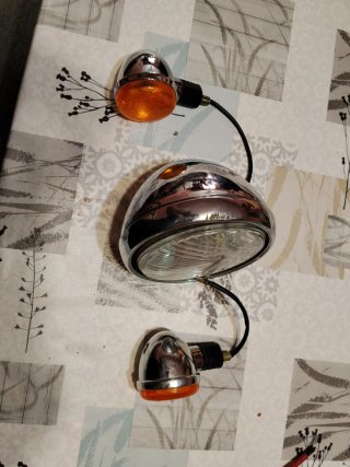 Faro e intermitentes custom cromados