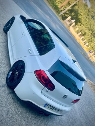 Volkswagen Golf R r20 baquets full