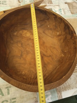 Ensaladera de madera de olivo