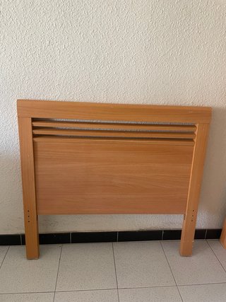 Cabecero de madera