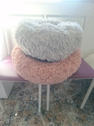 Camas para mascotas redondas y suaves