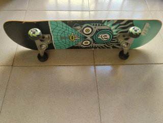 Skate Decathlon CP100 Niños 7,6 y Protecciones