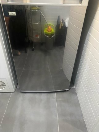 Congelador vertical Carrefour 68L
