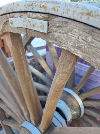 Ruedas de Carro de Madera