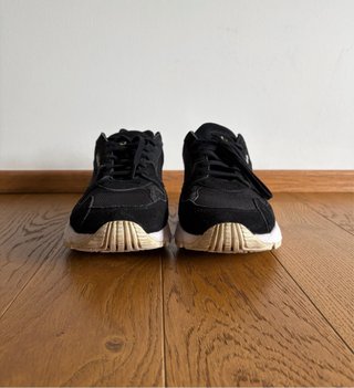Sneakers Adidas Falcon W (nr. 43 e un terzo)