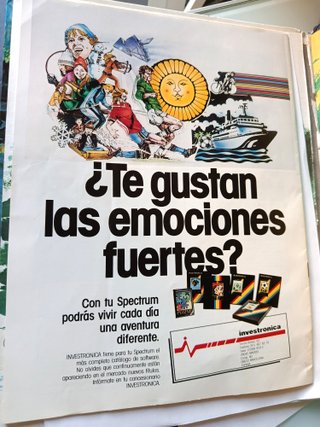 Dos revistas con los tres primeros numero SPECTRUM