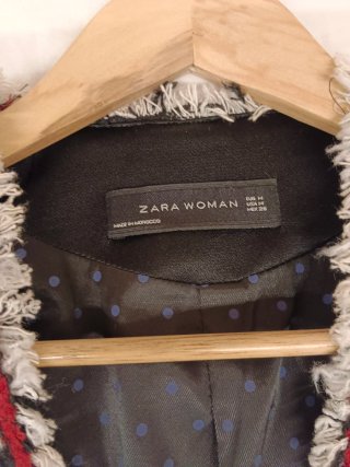 Chaqueta Zara estilo Chanel Talla M
