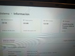 Portátil Intel Atom 1.60Ghz 12GB RAM 238GB