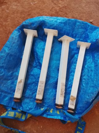 4 Patas de Hierro Blancas para Muebles