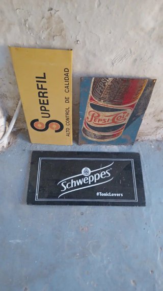 Lote Carteles Publicitarios: Pepsi, Schweppes, Sup