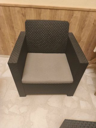 Conjunto jardín ratán negro 4 piezas