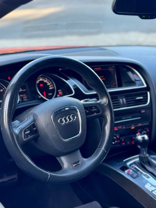 Audi RS5 4.2 v8 stronic