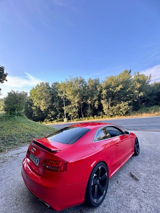 Audi RS5 4.2 v8 stronic