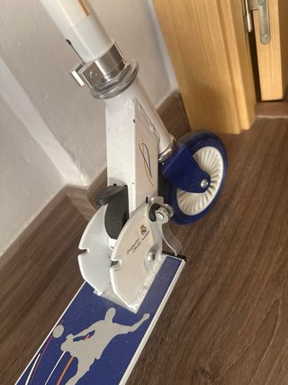 Patinete del Real Madrid para niños/infantil