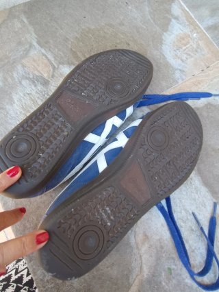 Zapatillas Asics Azul y Blanco