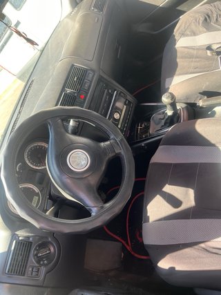 Volkswagen Golf 2004