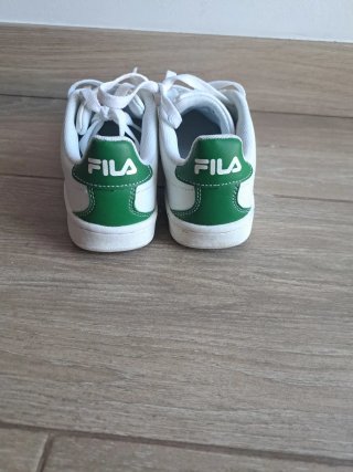 Playeros Fila número 37