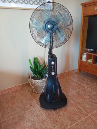 Ventilador Cecotec EnergySilence con nebulizador