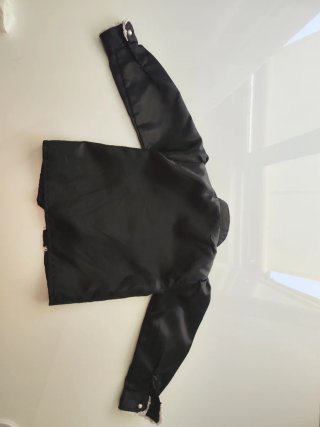 Camisa Alcarreña Negra. Talla 2. Una puesta.