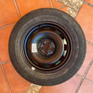 Kit llanta y rueda de repuesto VW Bora 195/65 R15