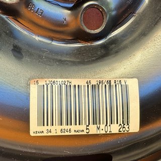 Kit llanta y rueda de repuesto VW Bora 195/65 R15