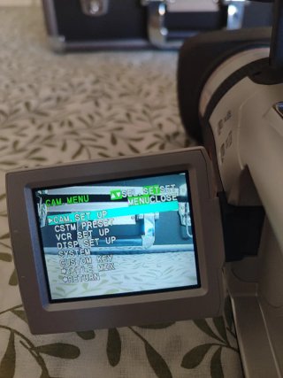 Canon GL2 NTSC MiniDV 3CCD Digital Video Camcorder