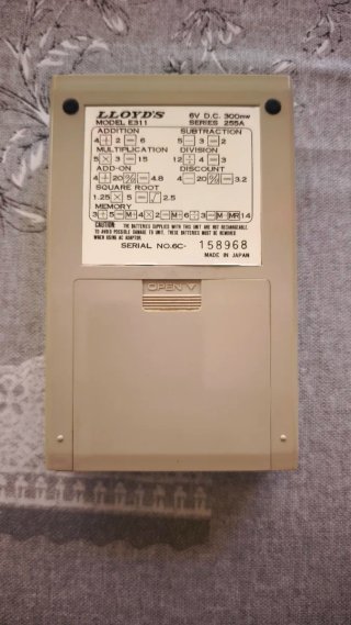 Calculadora Lloyd's Accumatic 311
