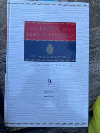 Diccionario de la lengua espanola 10 libros