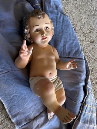Niño Jesús antiguo ojos de cristal