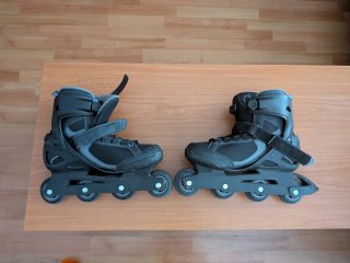 Patines en línea negros
