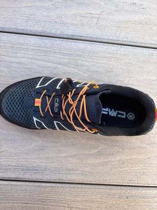 Zapatos de montaña CMP niña o mujer