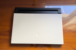 Portátil Alienware m15 R4 MUY BUEN ESTADO