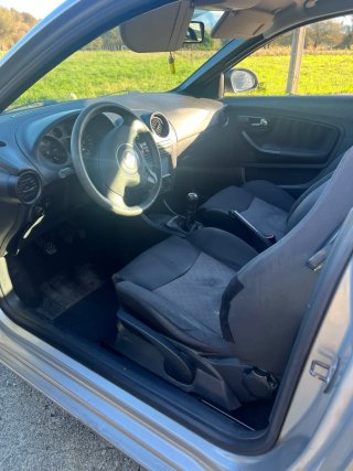 SEAT Ibiza 2004