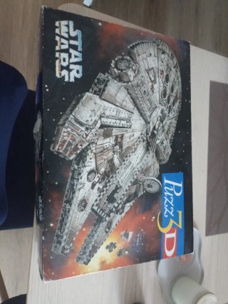 Puzzle 3D Star Wars Halcón Milenario