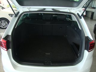 Volkswagen Passat 2023